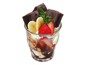 チョコレートパフェ イメージ